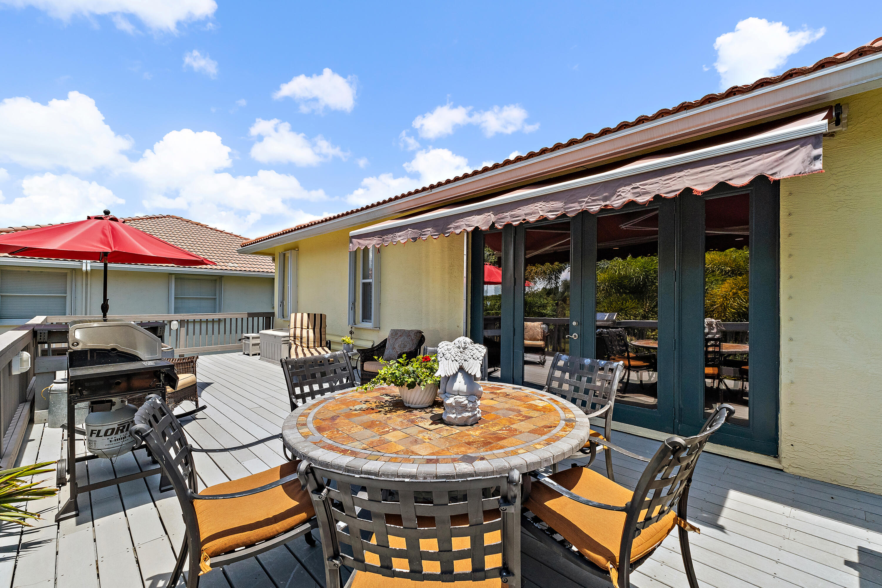 112 Hidden Hollow Drive