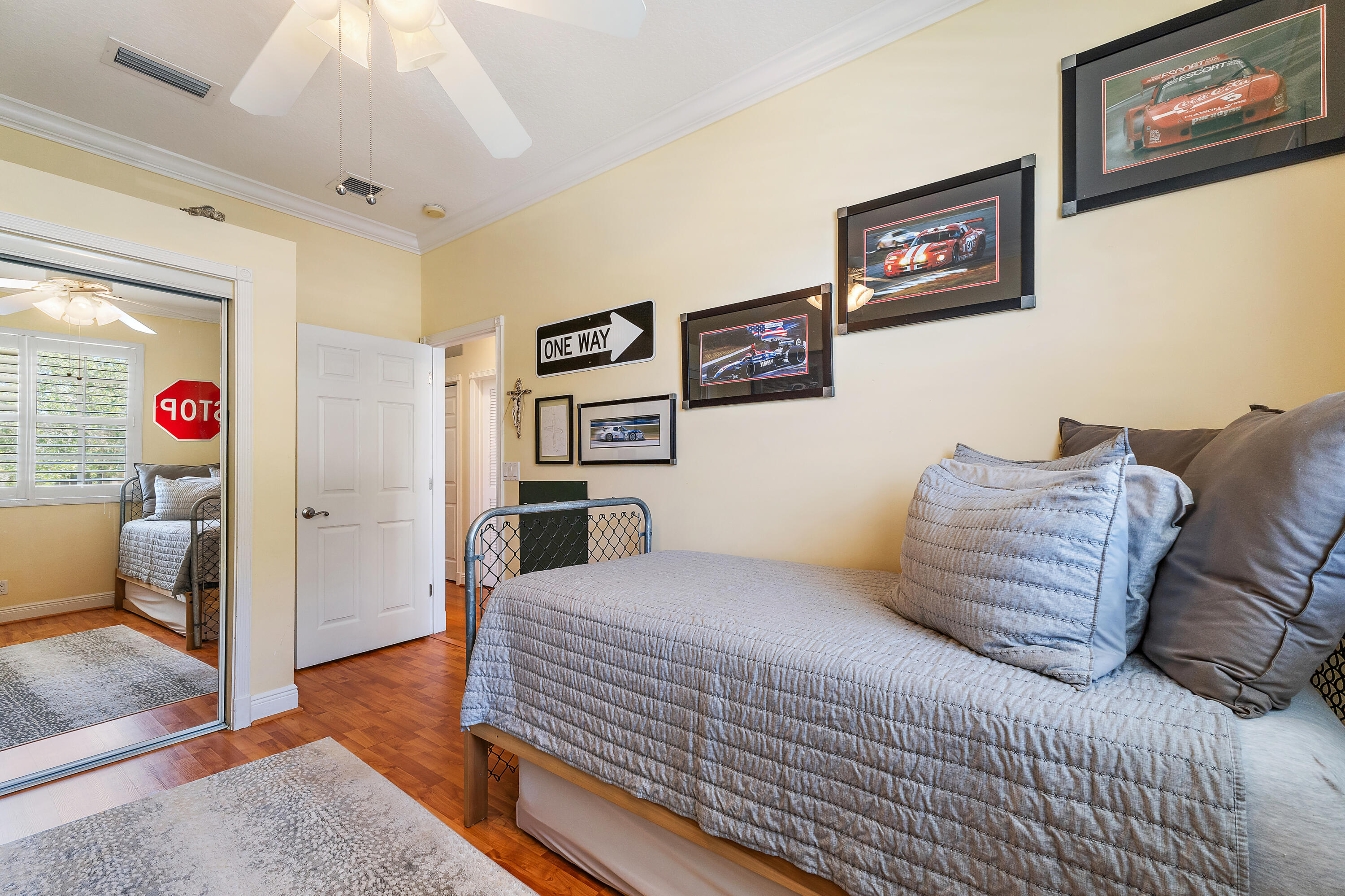 112 Hidden Hollow Drive