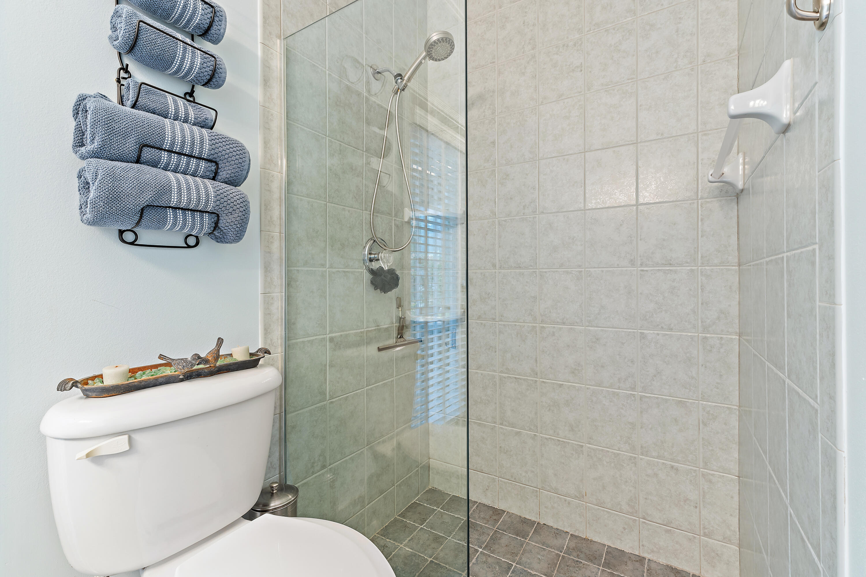 112 Hidden Hollow Drive