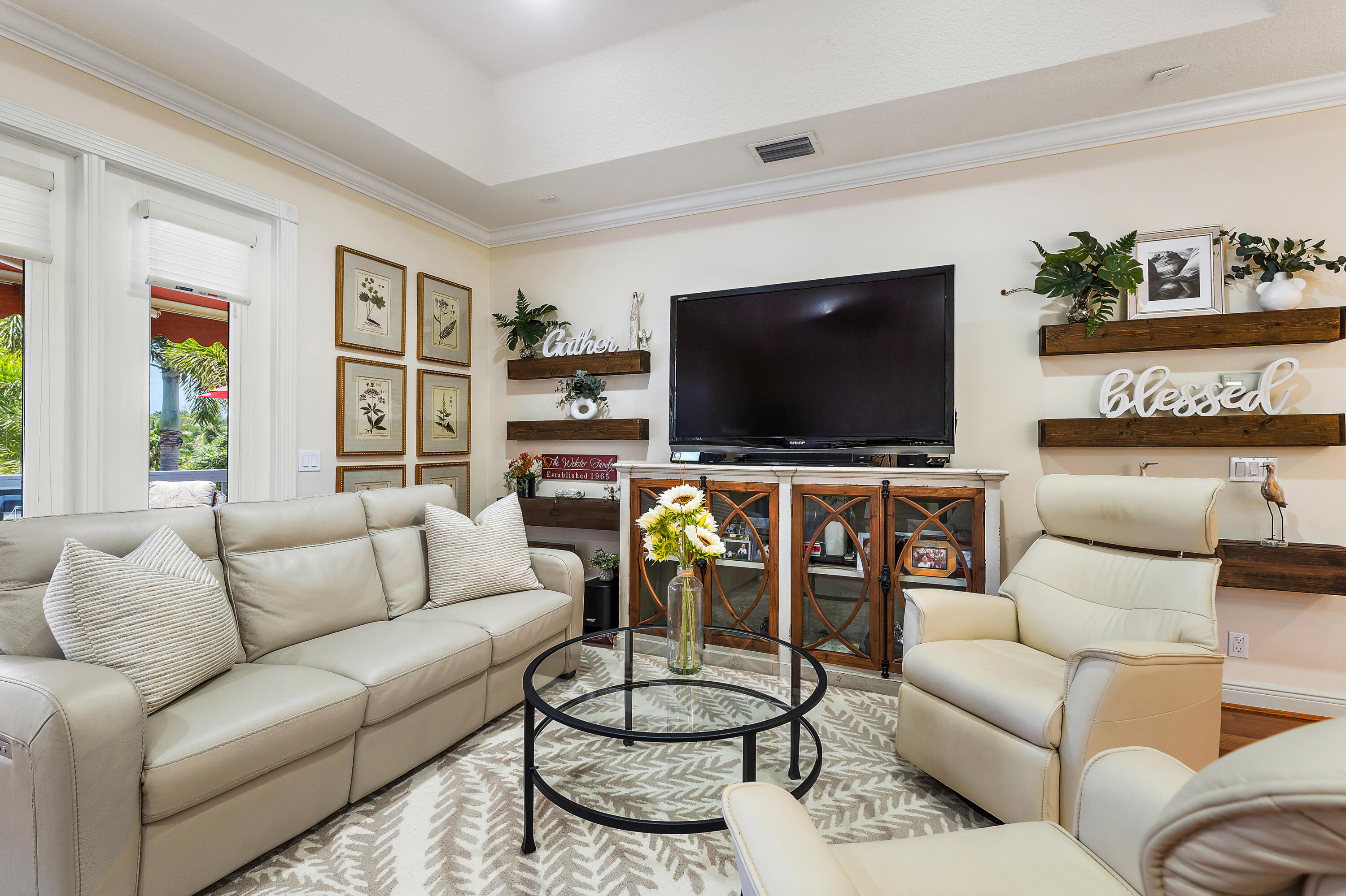 112 Hidden Hollow Drive