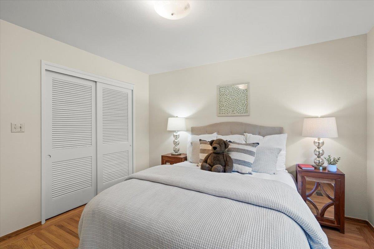 119 N Avalon Drive