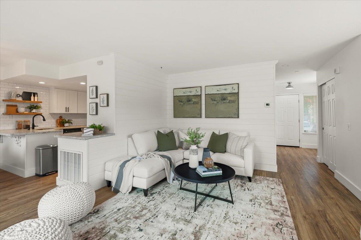 16761 San Luis Way