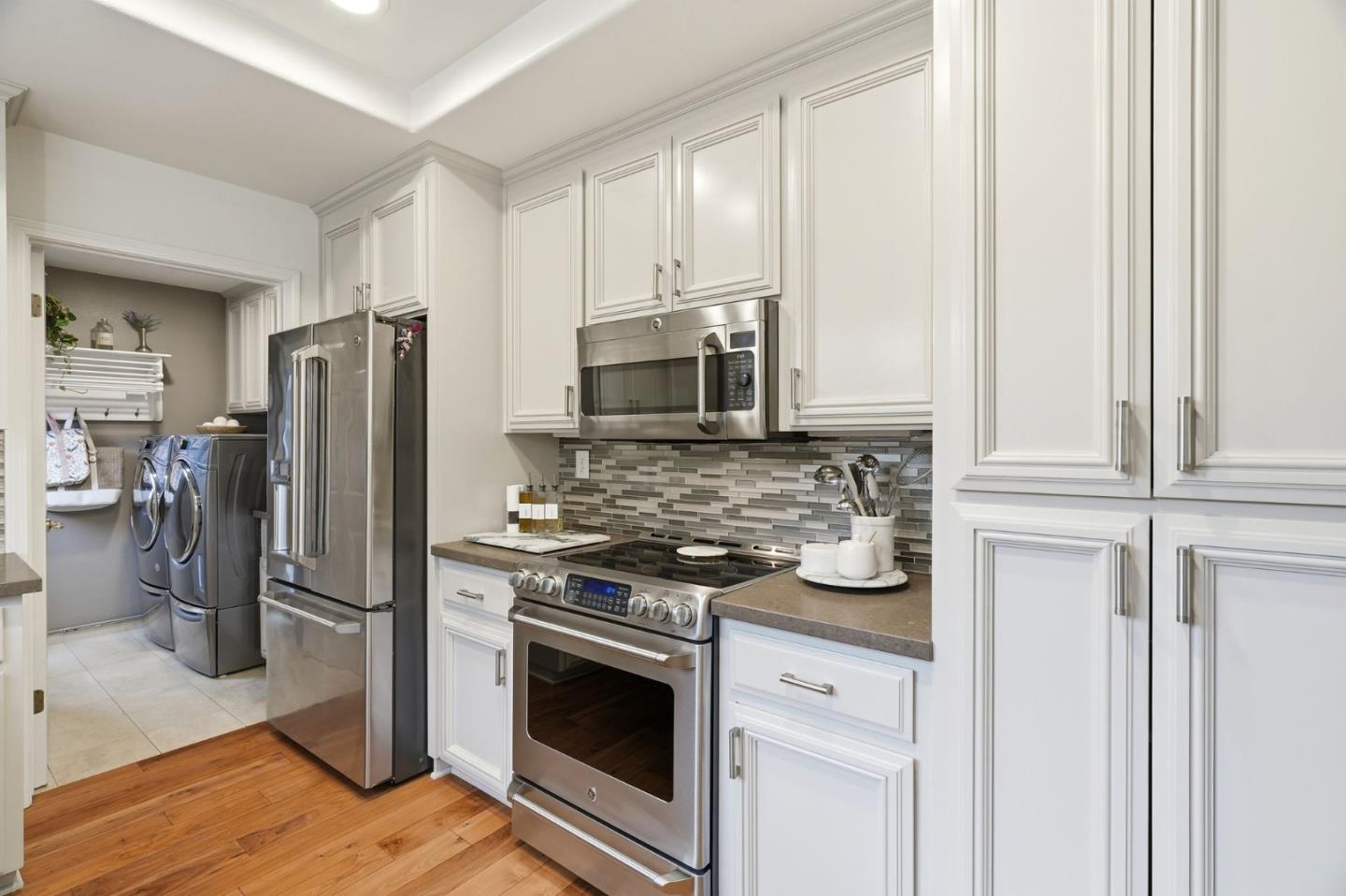 1526 Redding Park Lane