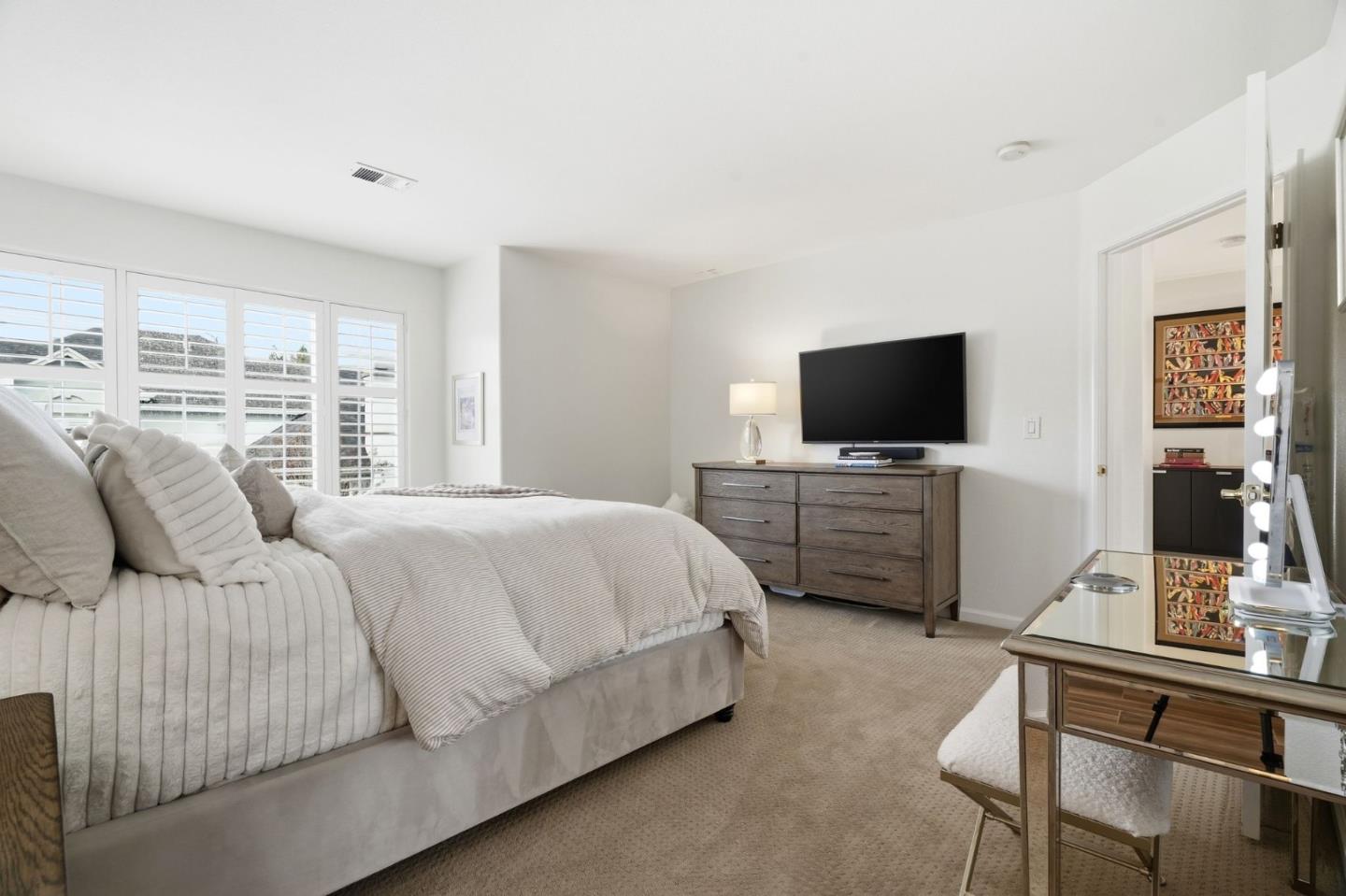 1526 Redding Park Lane