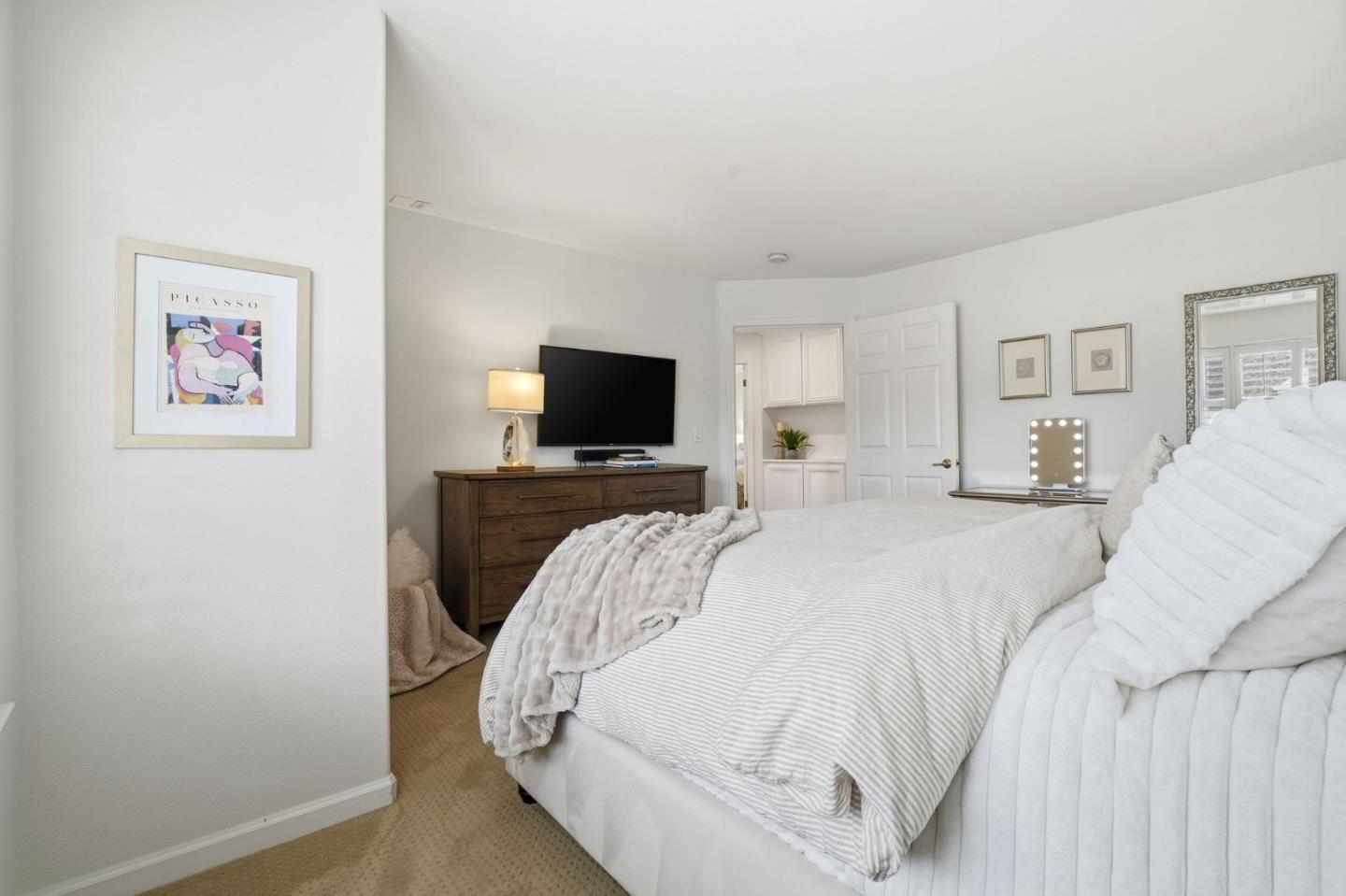 1526 Redding Park Lane