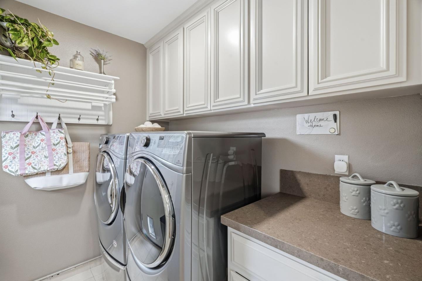 1526 Redding Park Lane