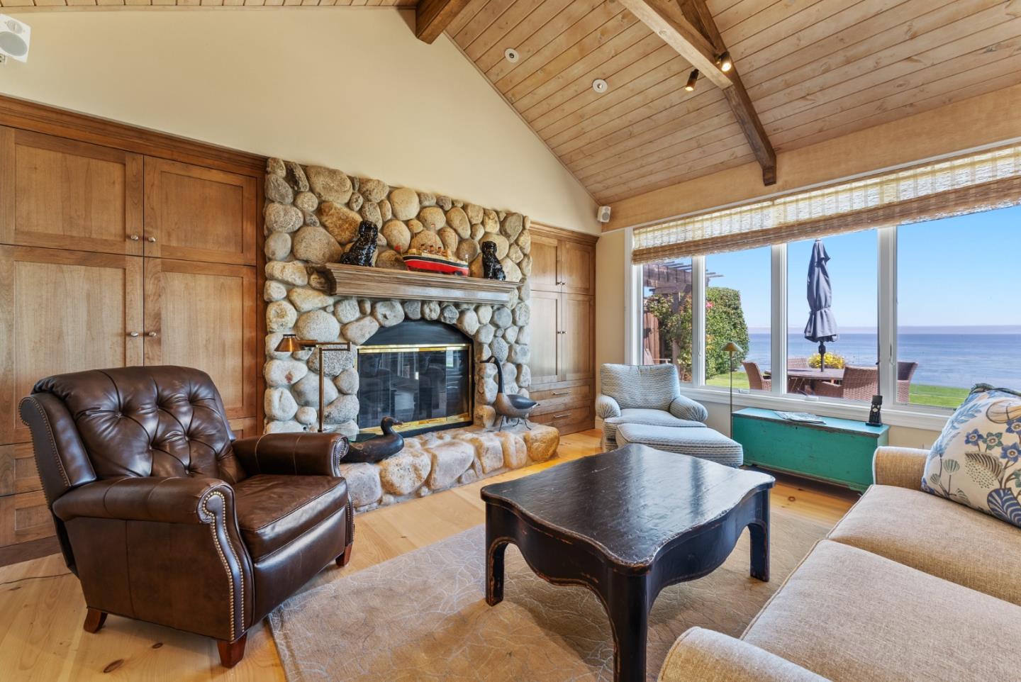 4362 Opal Cliff