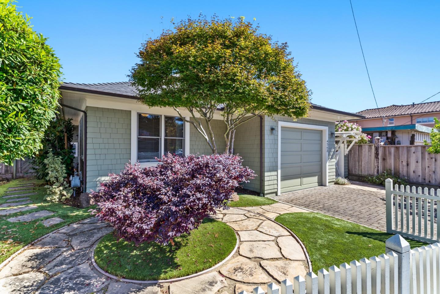 4362 Opal Cliff