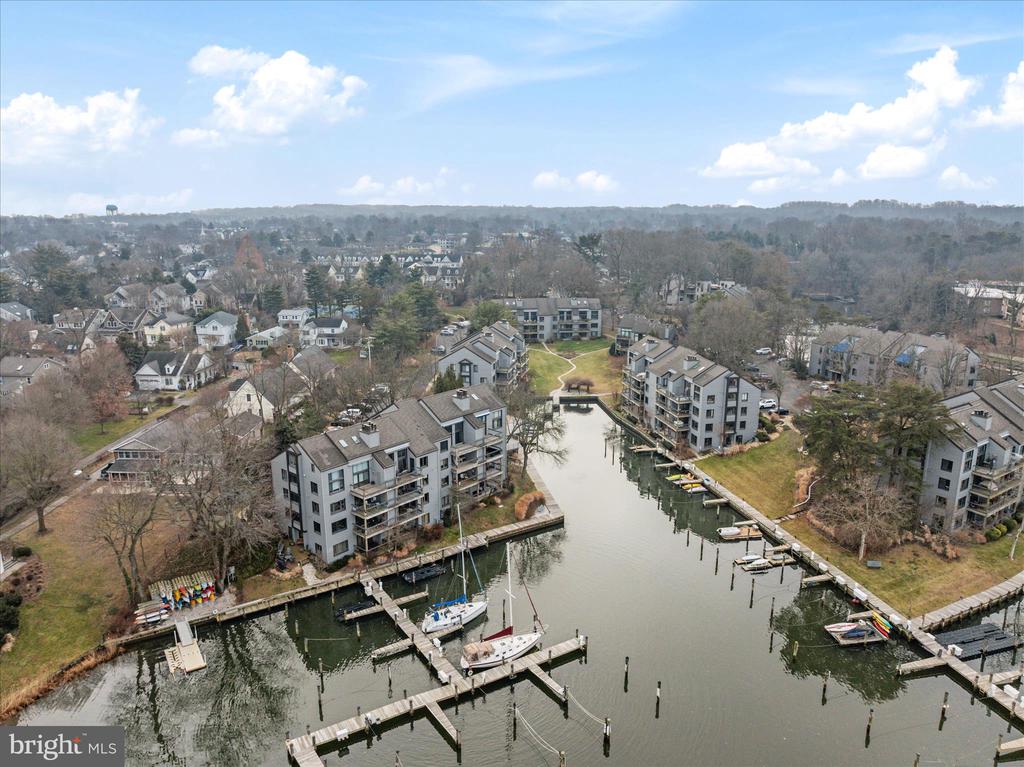 5 SPA CREEK LANDING B1