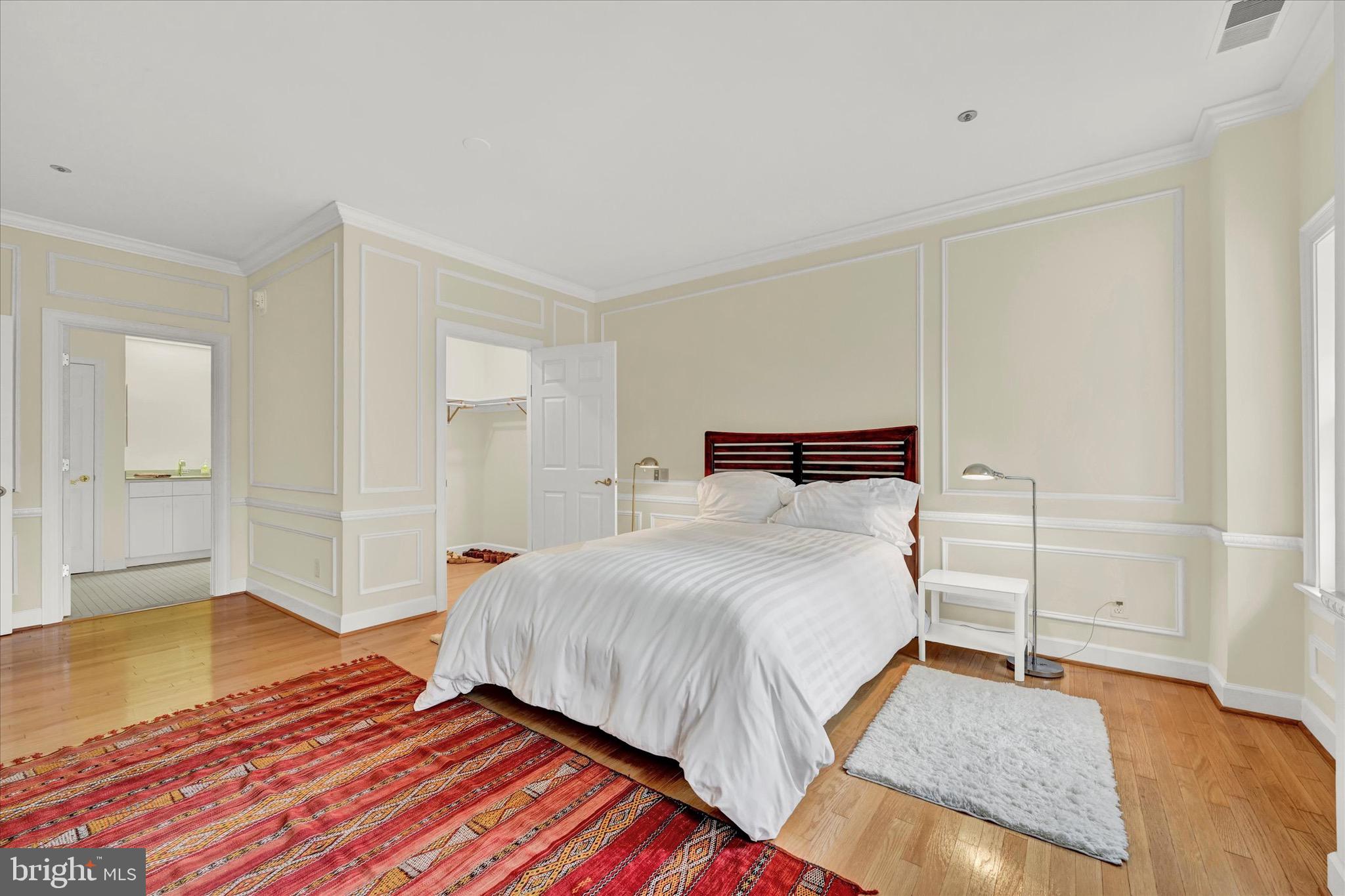 203 Brightwood Club Dr #203