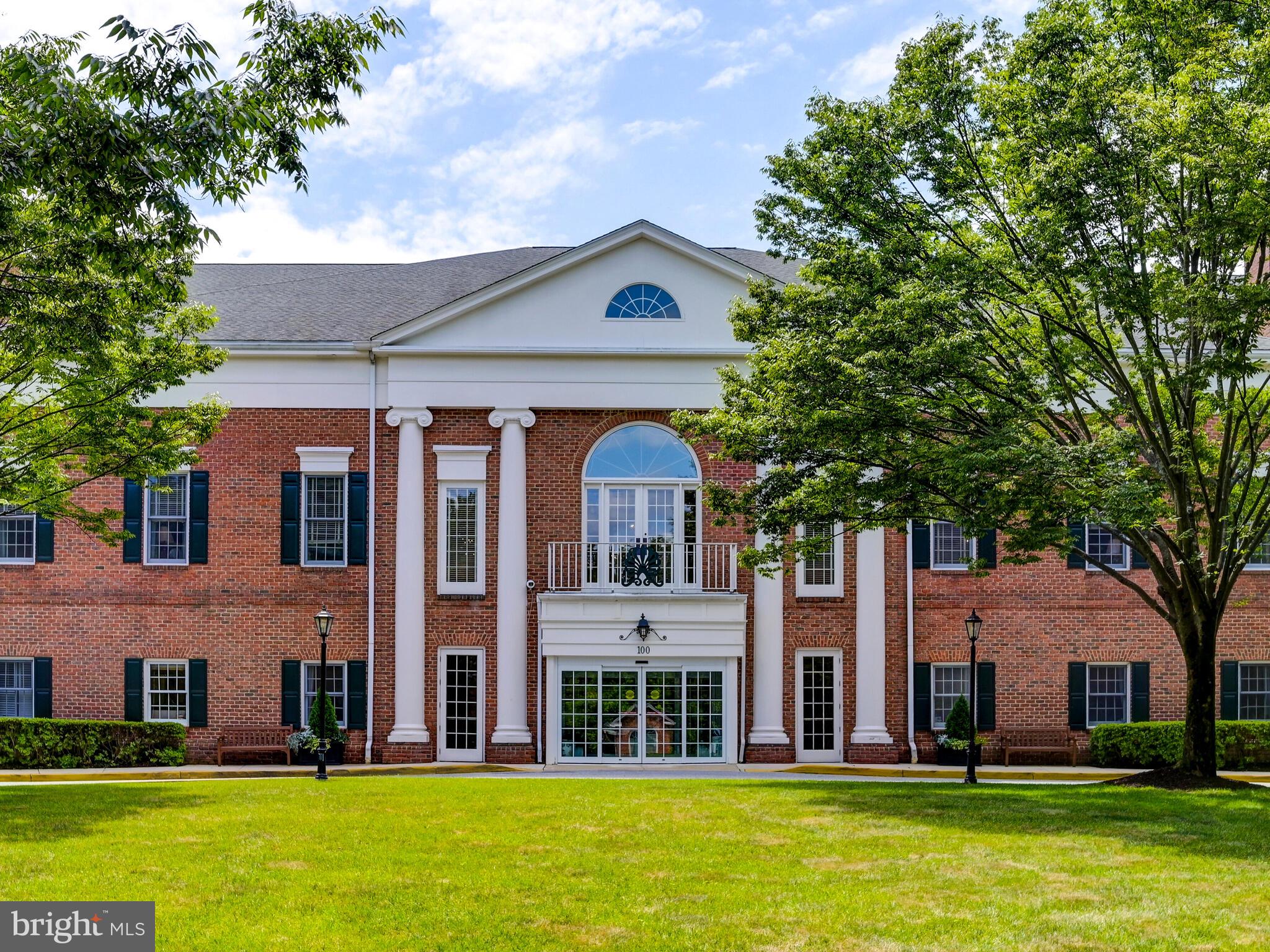 203 Brightwood Club Dr #203