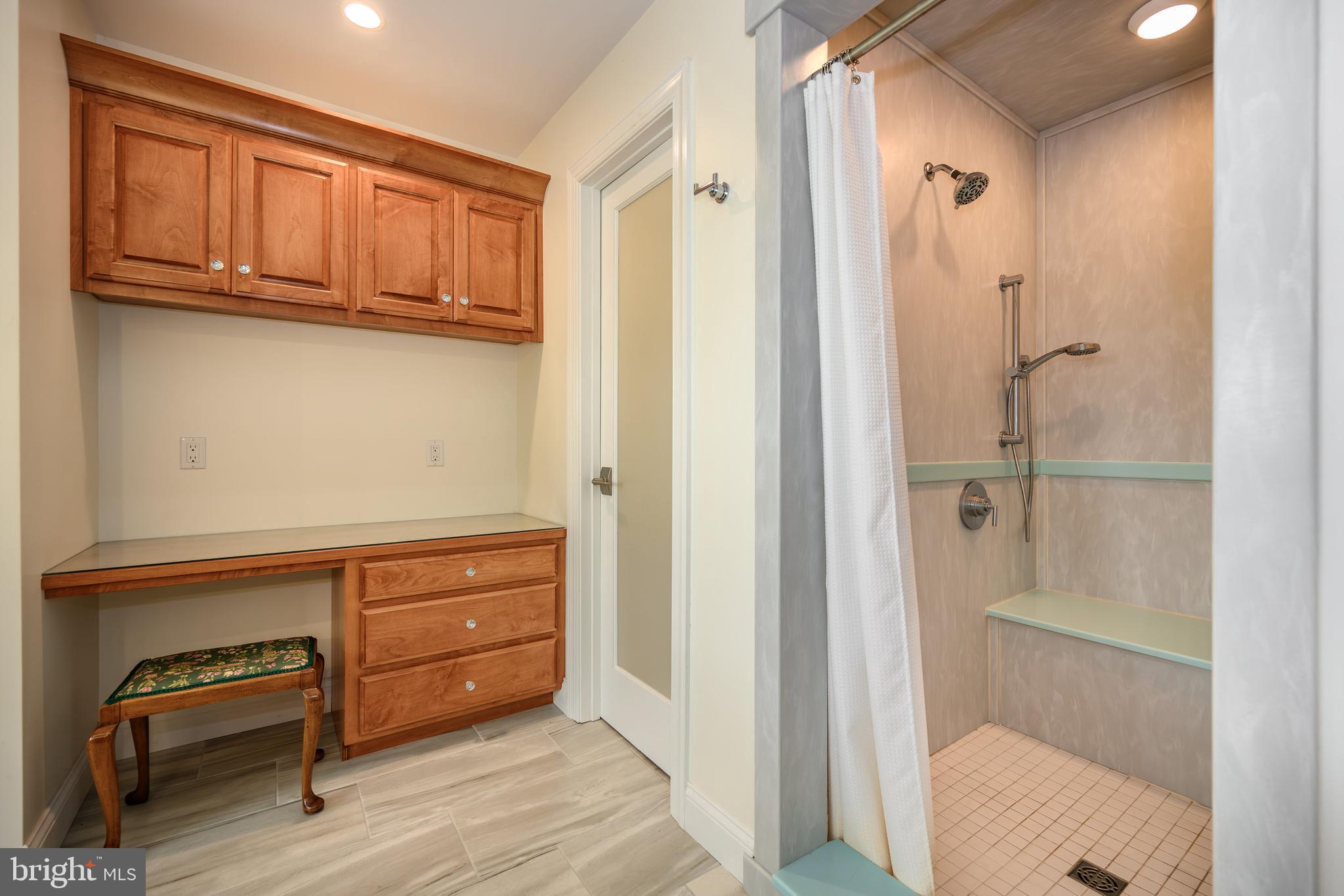 25292 Sandy Point Rd