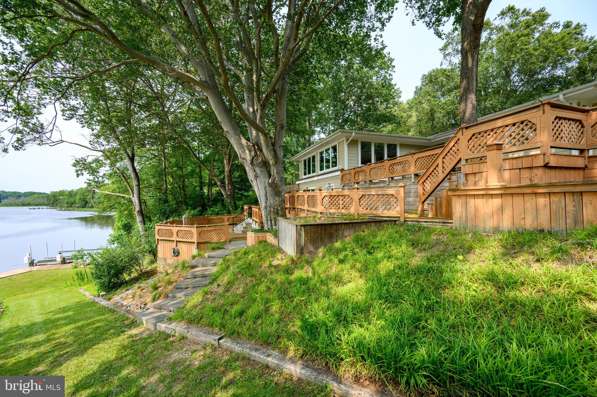 25292 Sandy Point Rd