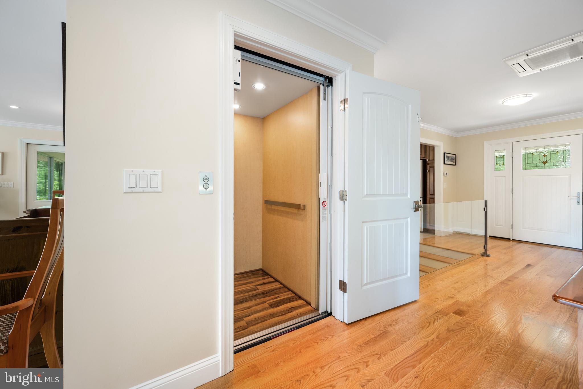 25292 Sandy Point Rd