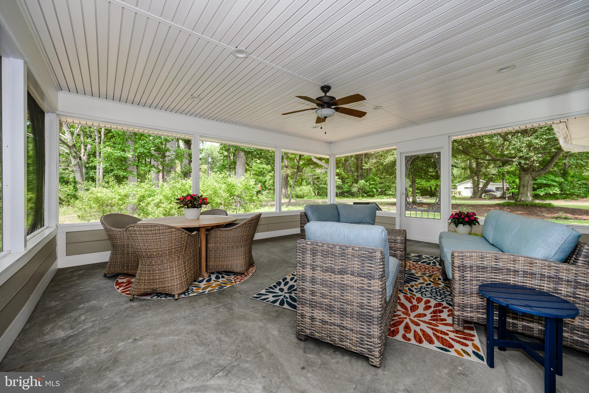 25292 Sandy Point Rd