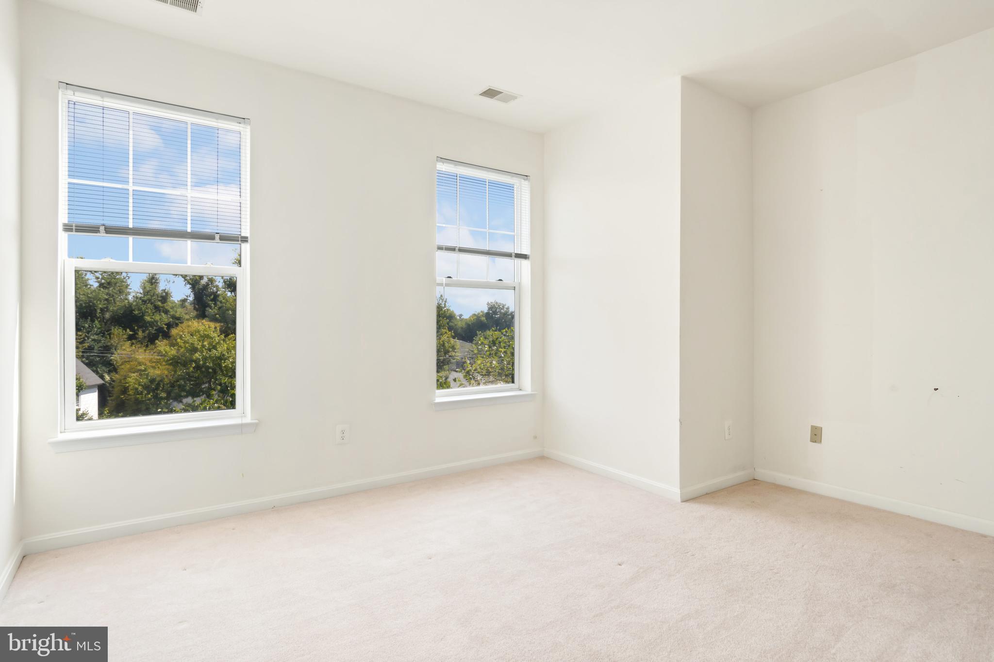 700 Cattail Cove #311
