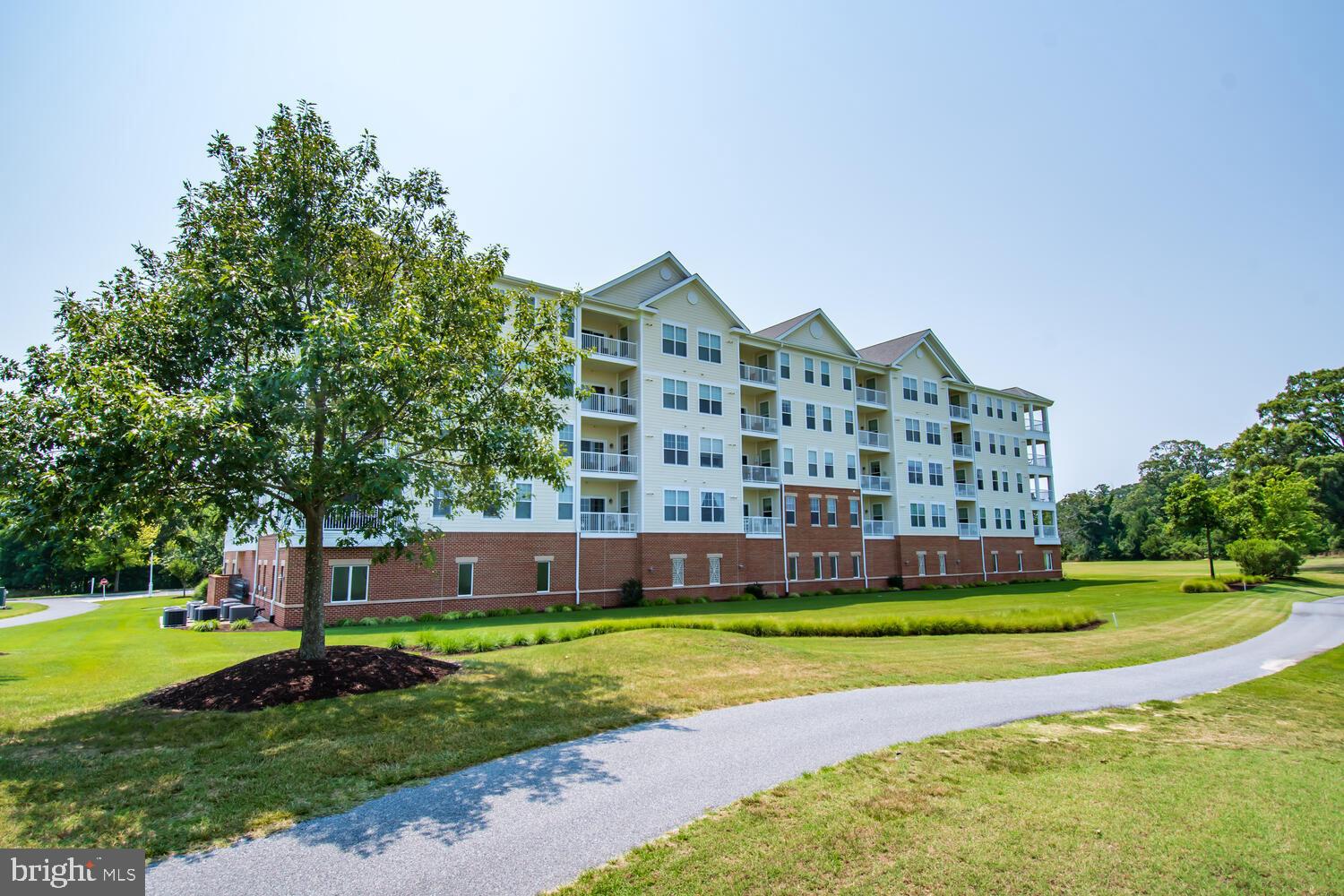 2700 Willow Oak Dr #310c