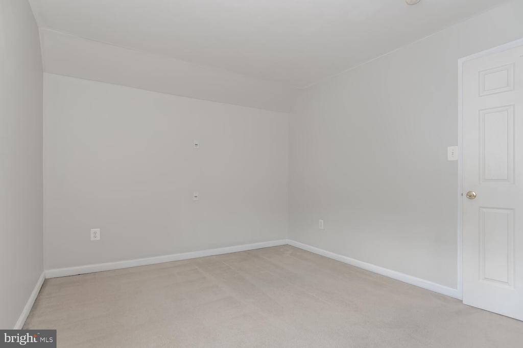 116 Teal Ln