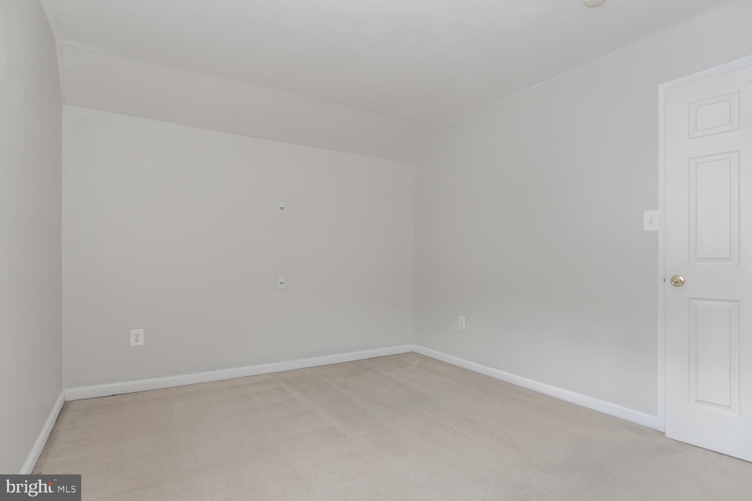 116 Teal Ln