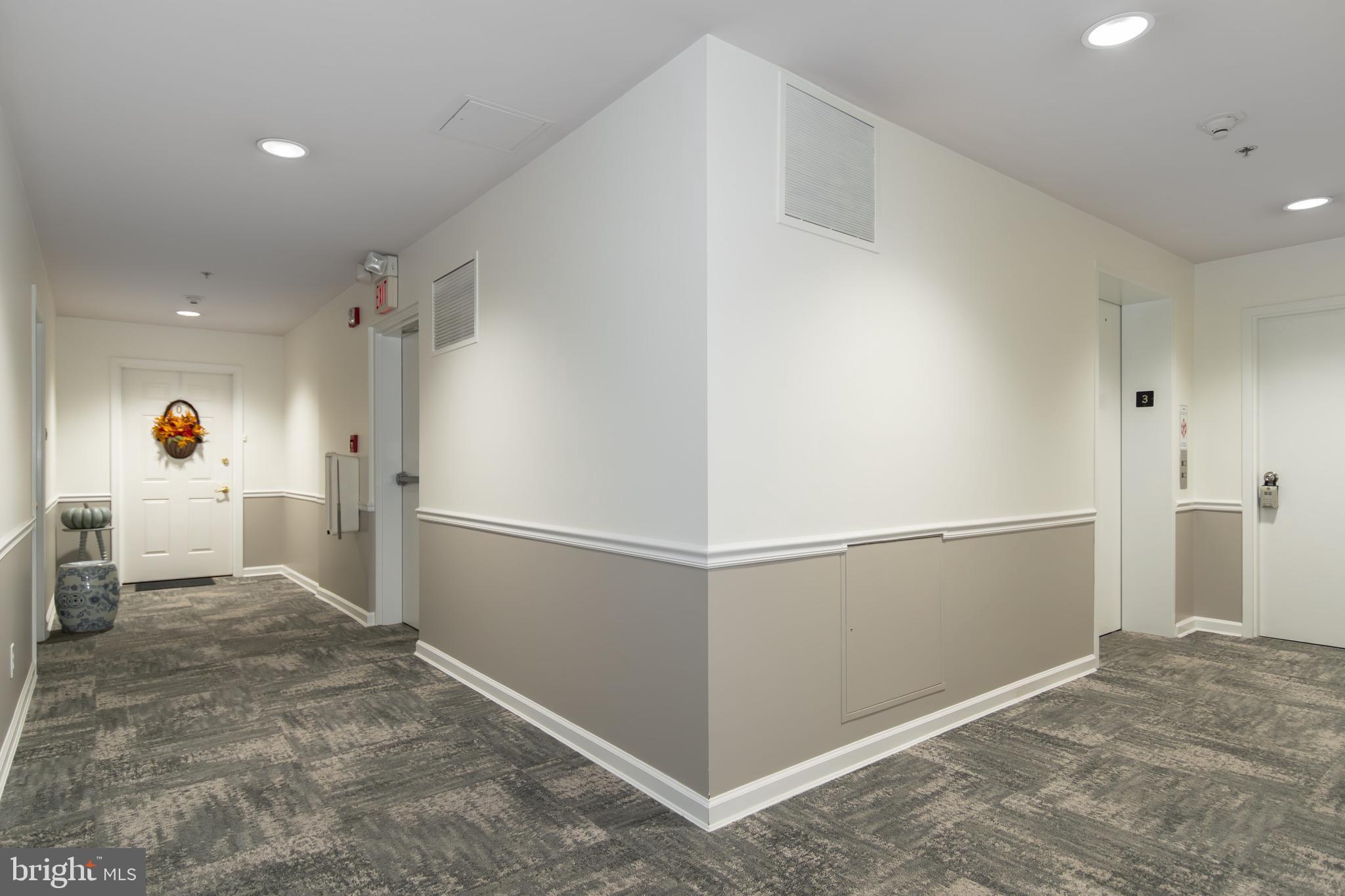 304 Academy St #302