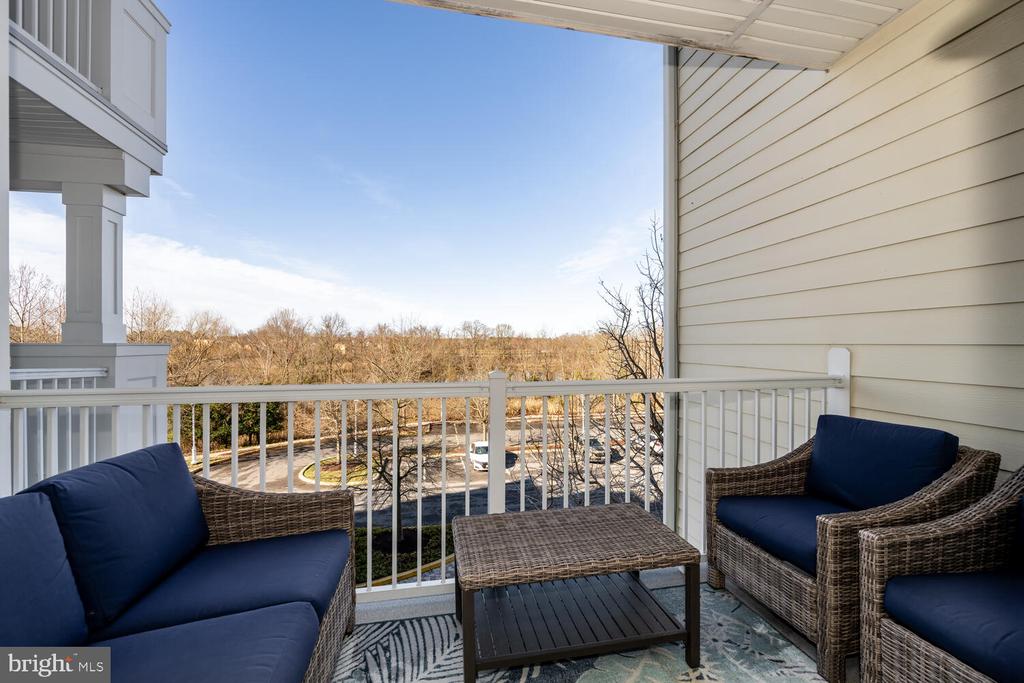 2700 Willow Oak Dr #212a