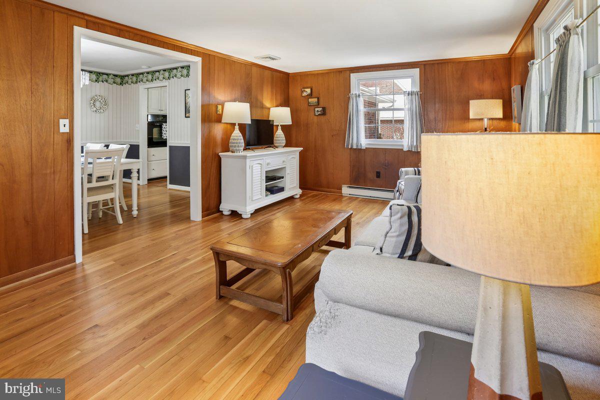 1205 HAMBROOKS BOULEVARD