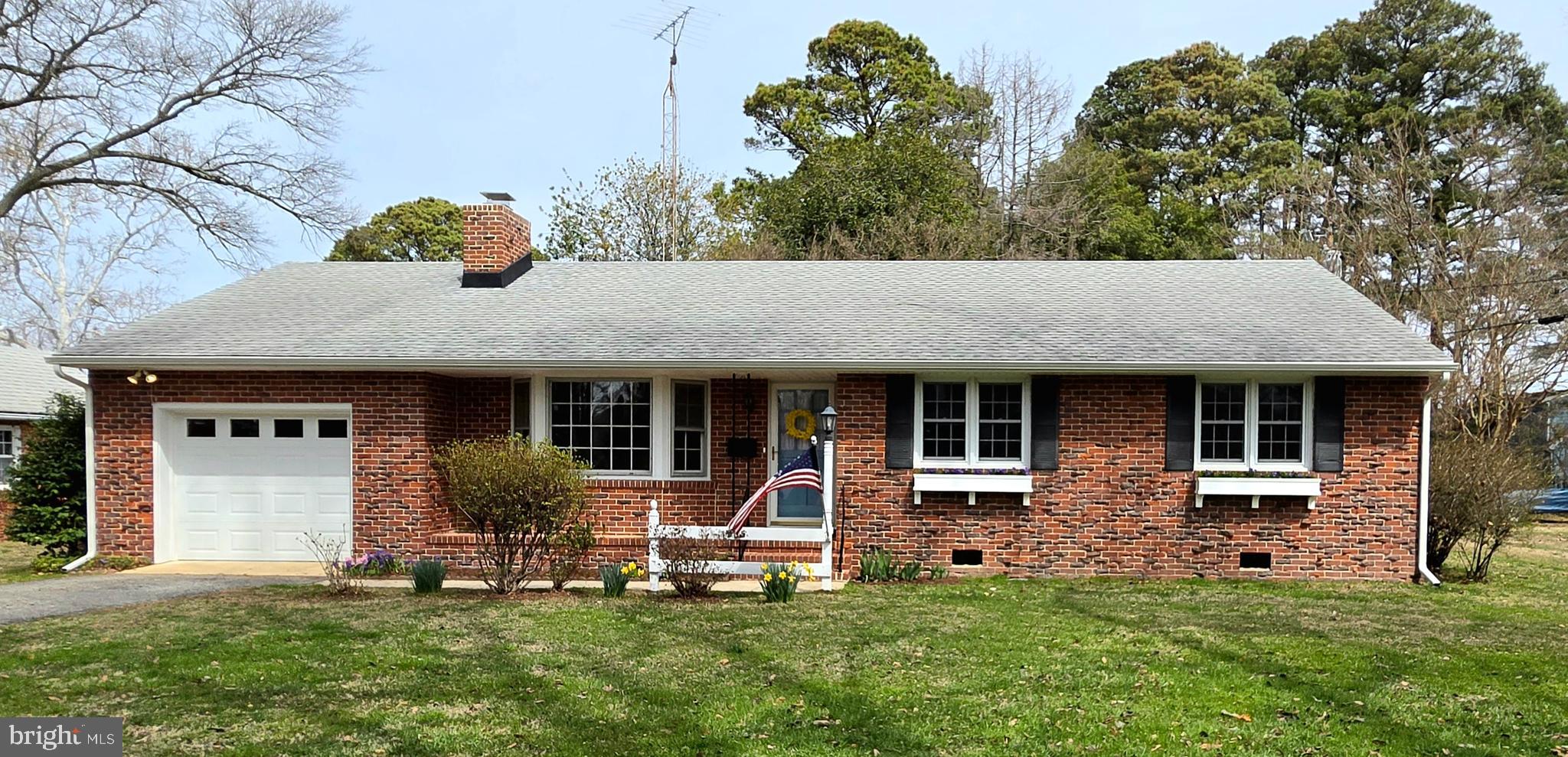 1205 HAMBROOKS BOULEVARD