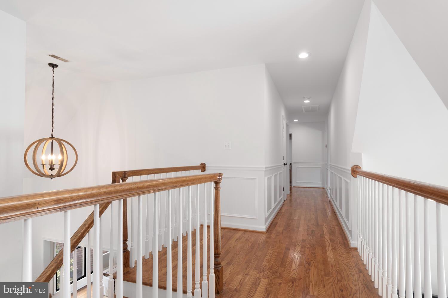 409 Laurens Way