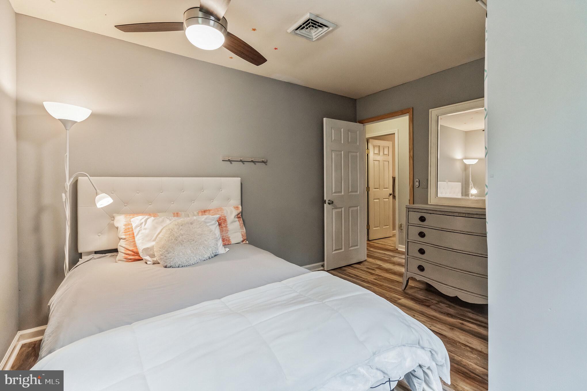 11568 Old Cordova Rd