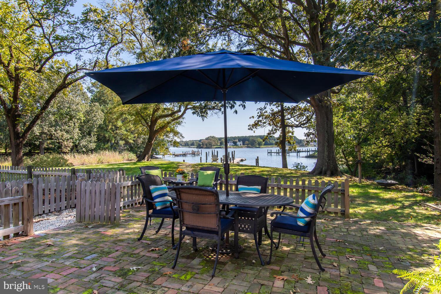 4599 World Farm Rd