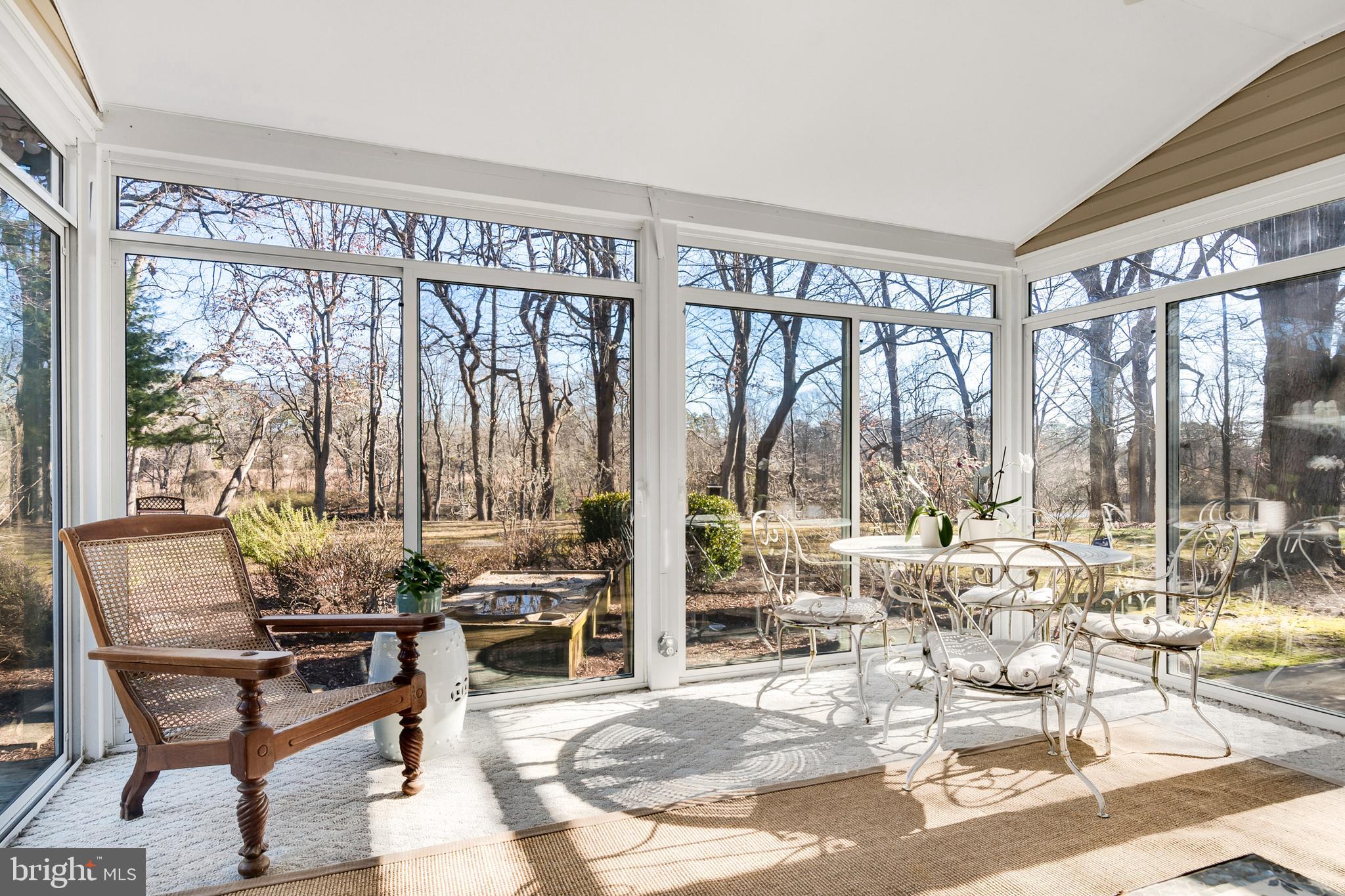 7591 Polly's Hill Lane
