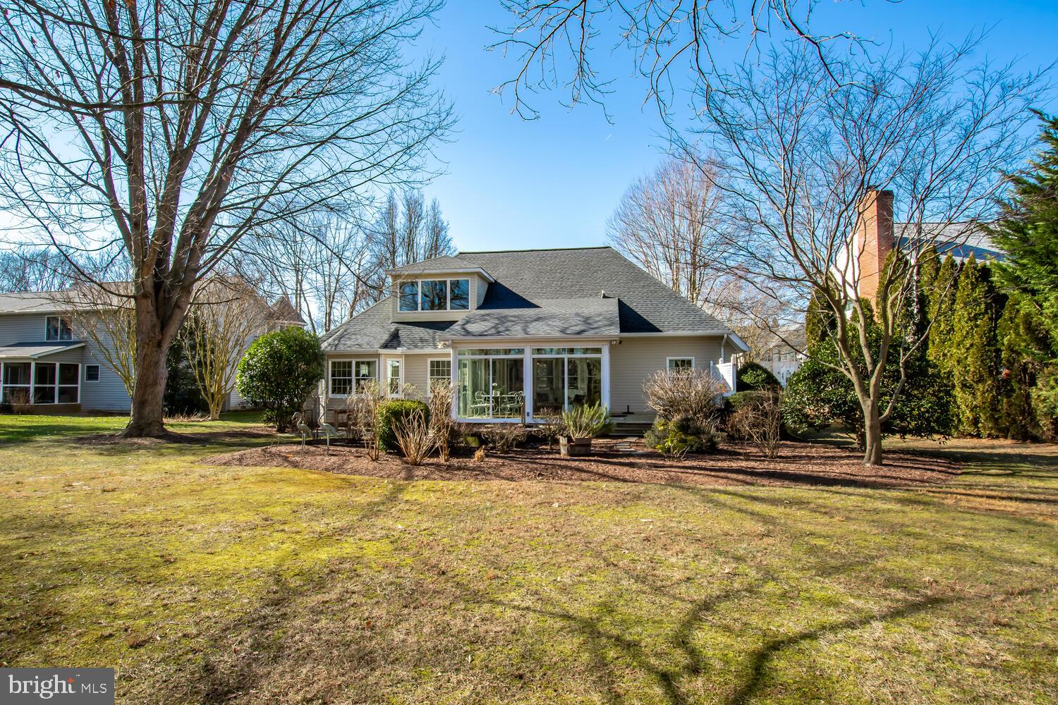7591 Polly's Hill Lane