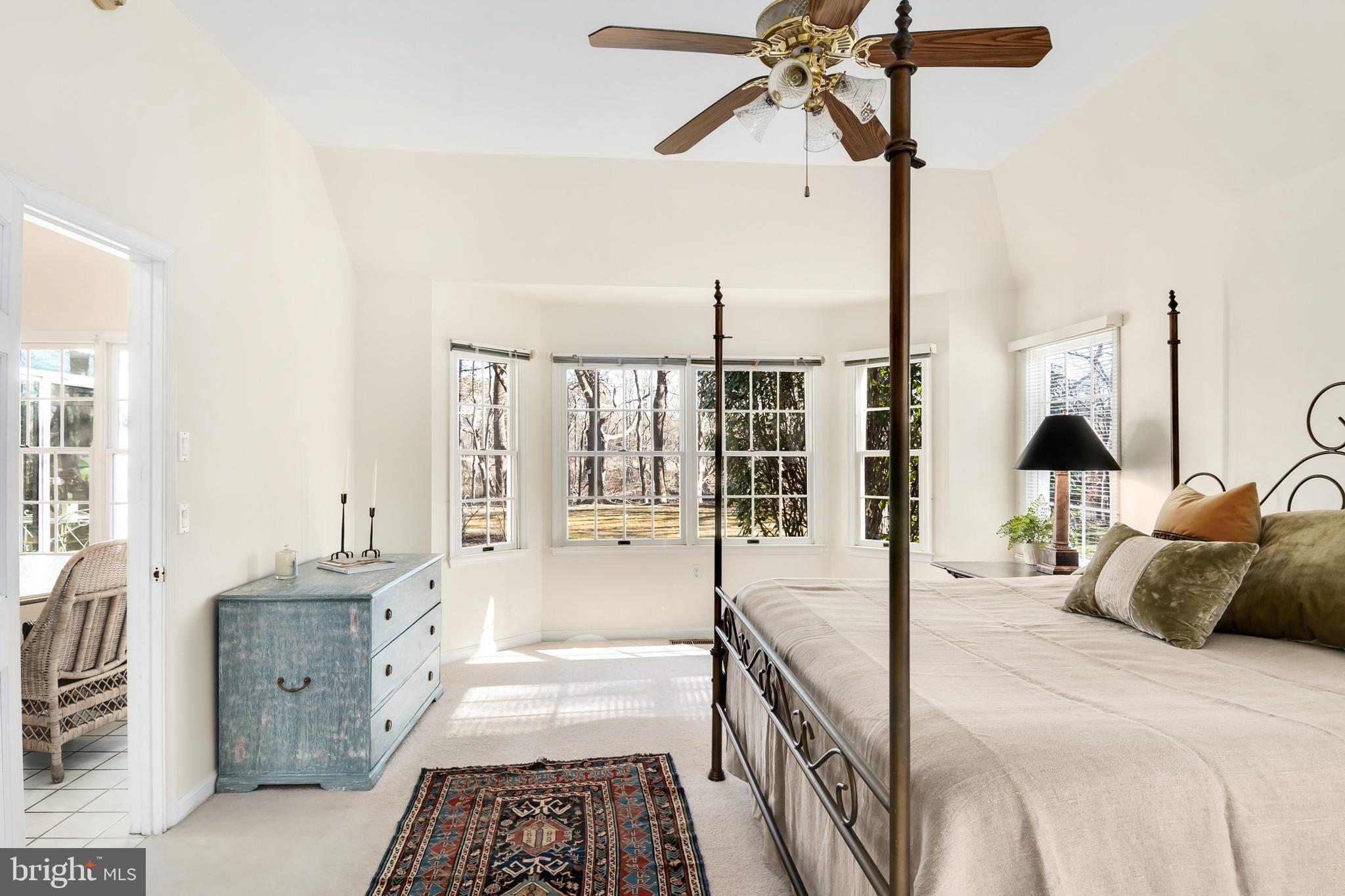 7591 Polly's Hill Lane