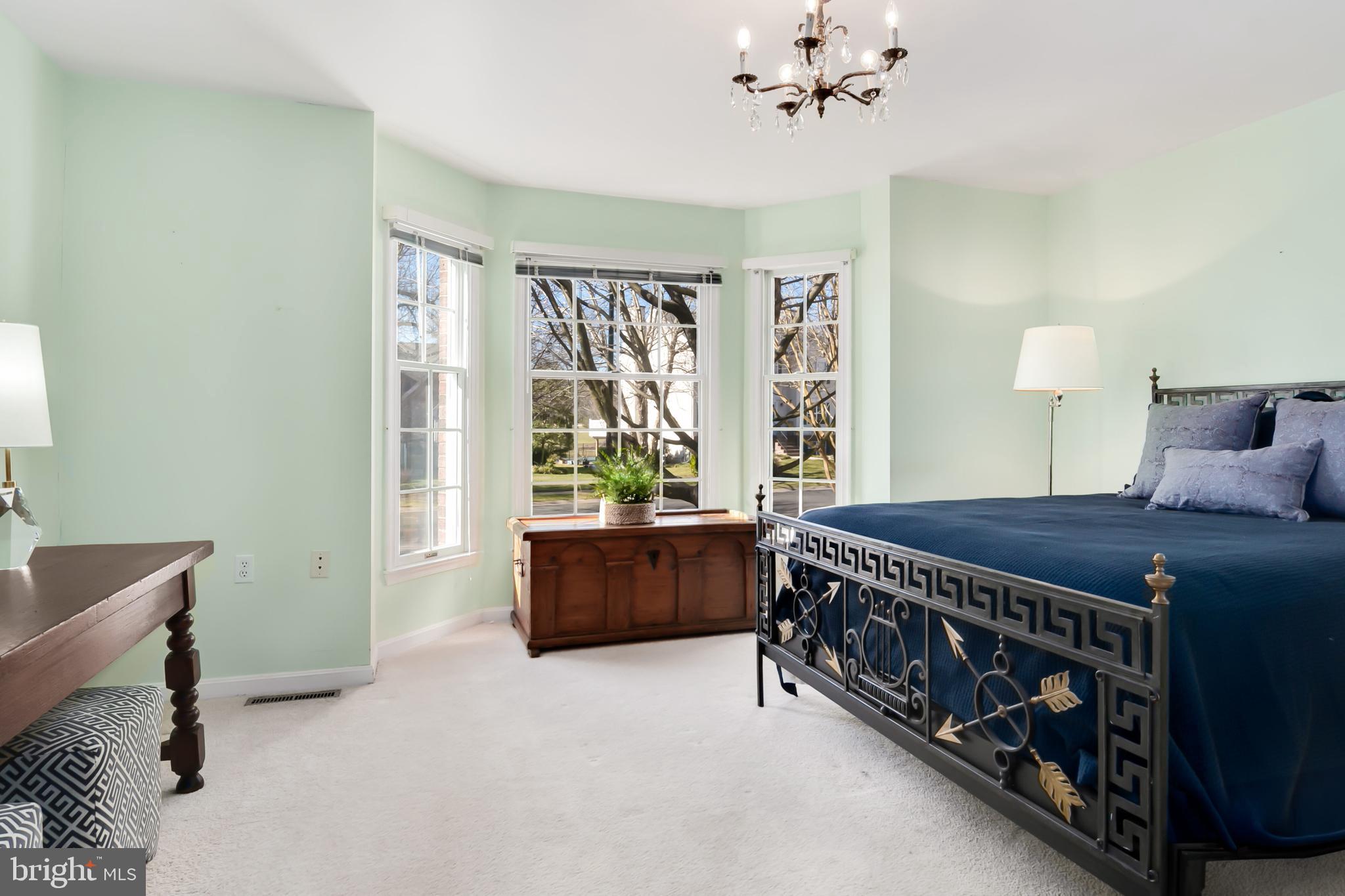 7591 Polly's Hill Lane