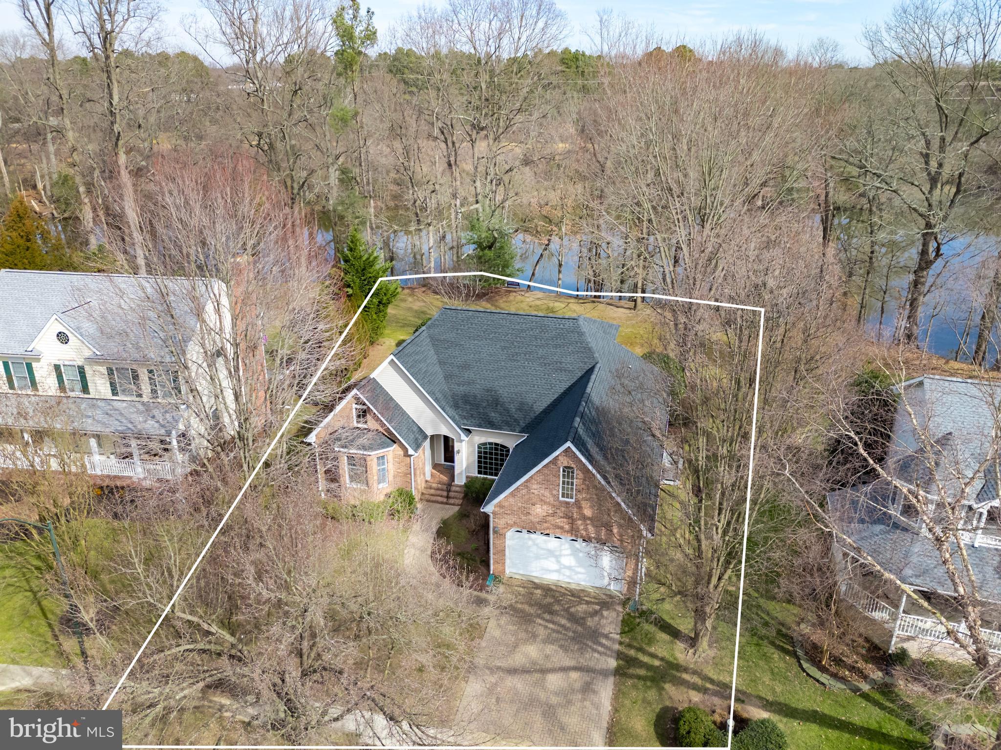 7591 Polly's Hill Lane