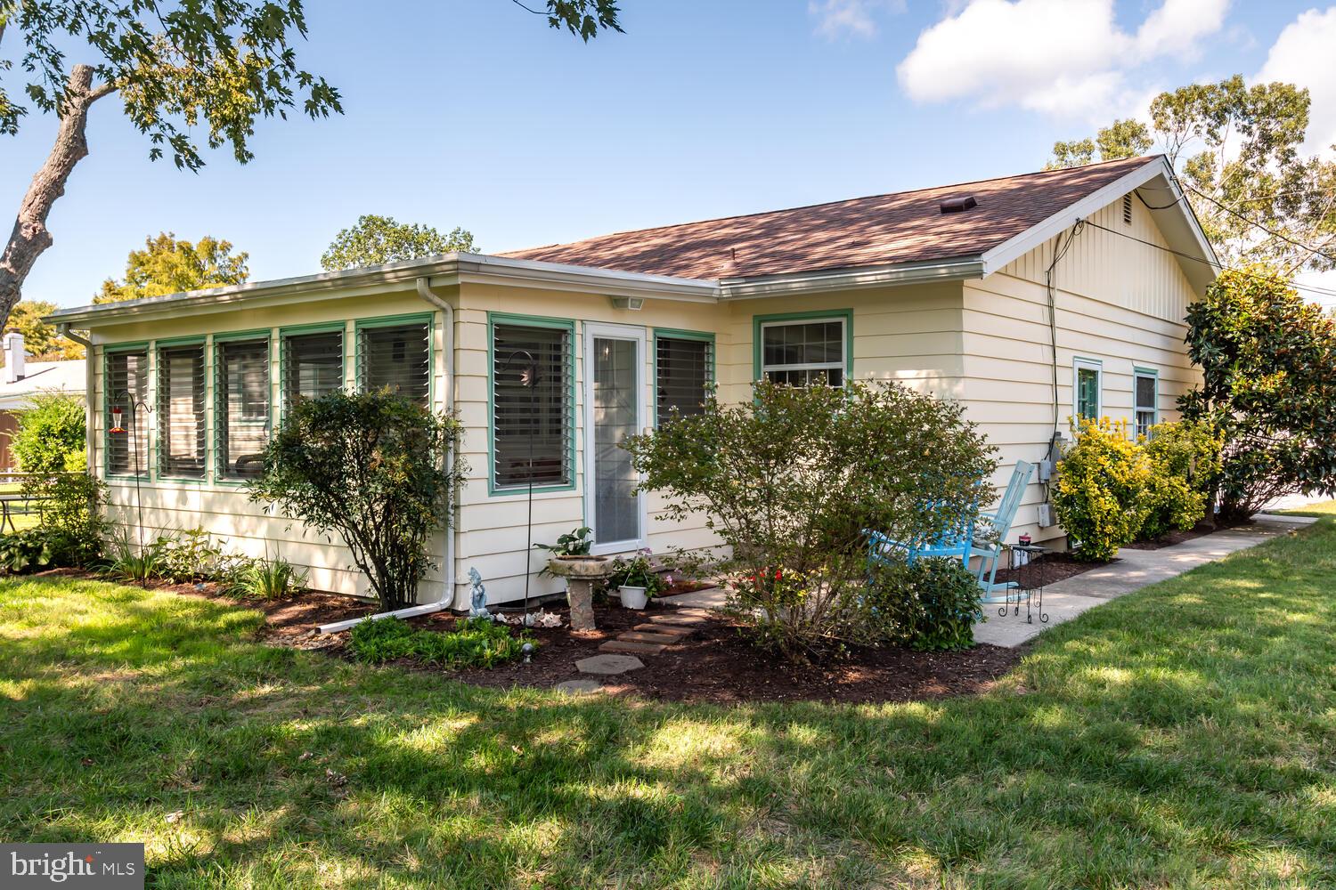 104 Riverview Ave