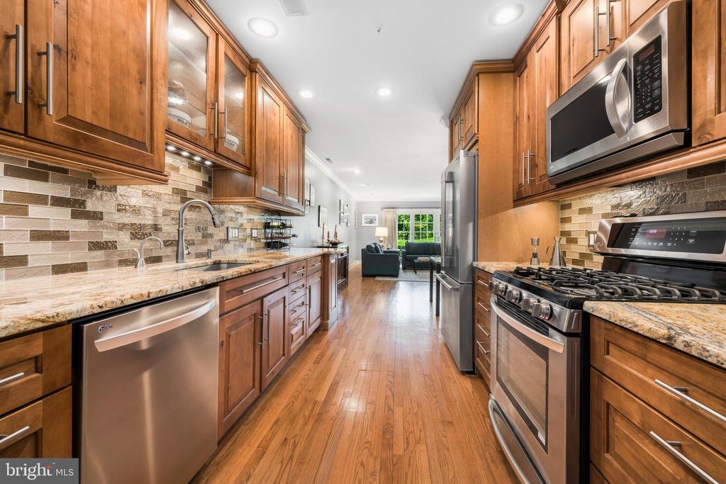9529 Quail Hollow #503
