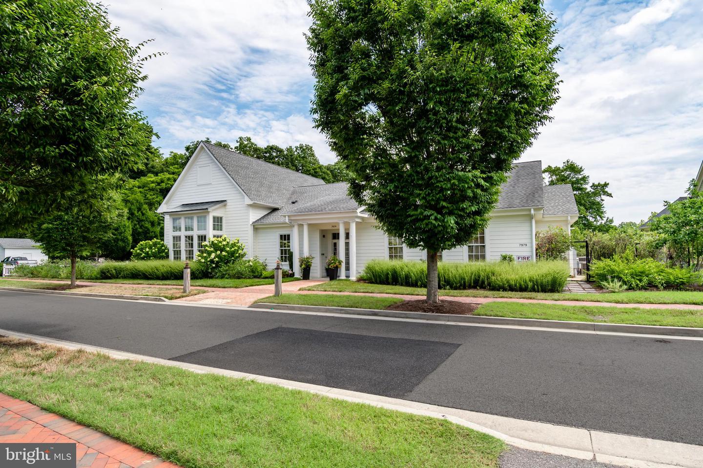 8198 Beaver Beck Ct
