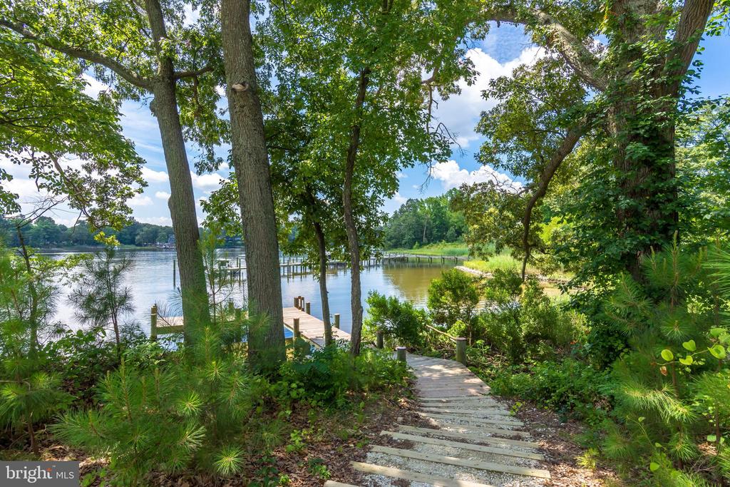 8198 Beaver Beck Ct