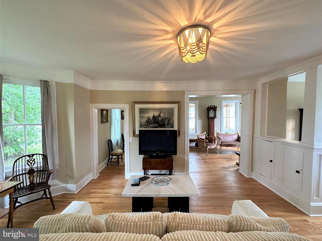 3971 MAIN STREET