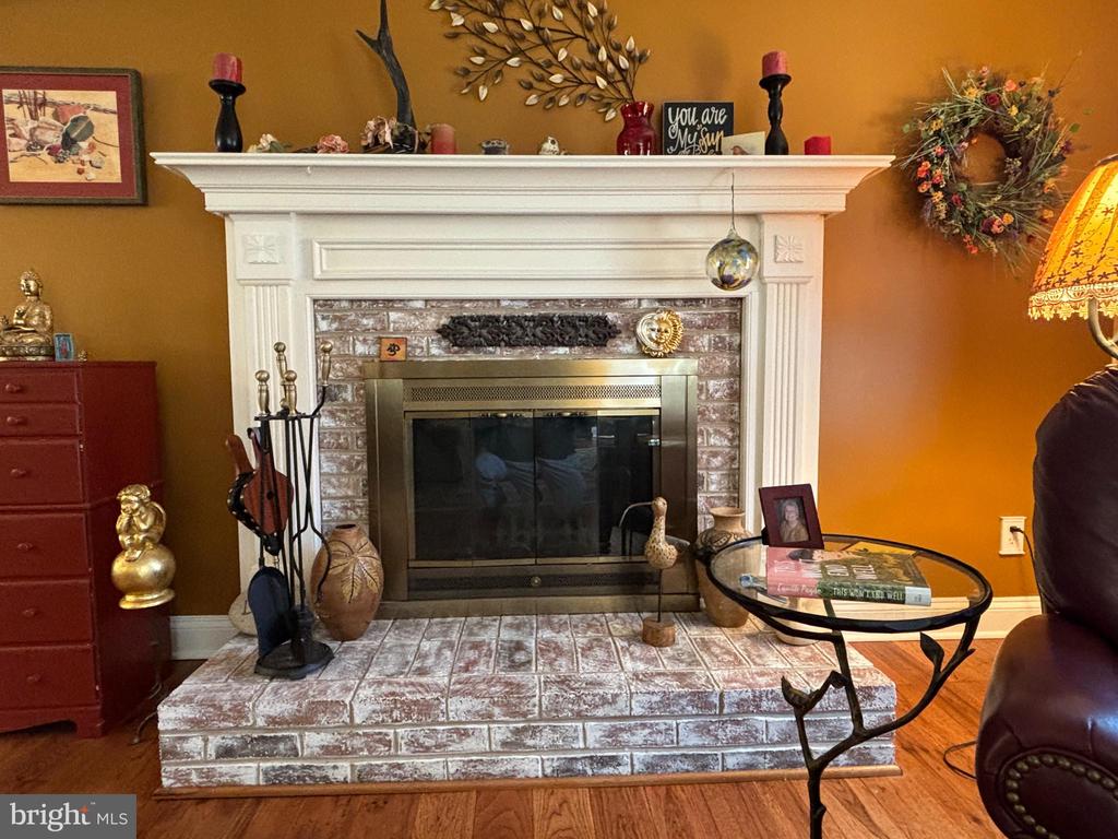 29309 PIN OAK WAY