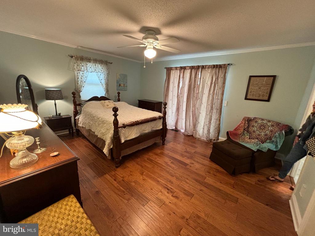29309 PIN OAK WAY