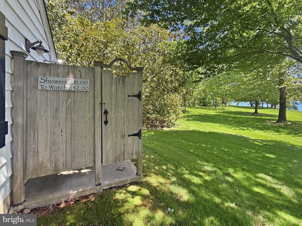 3770 LEONARD COVE LANE