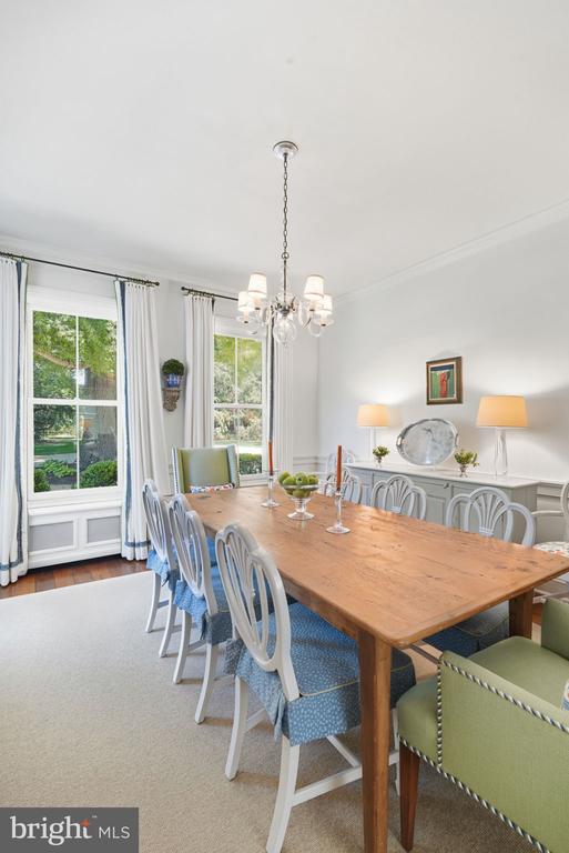 3770 LEONARD COVE LANE