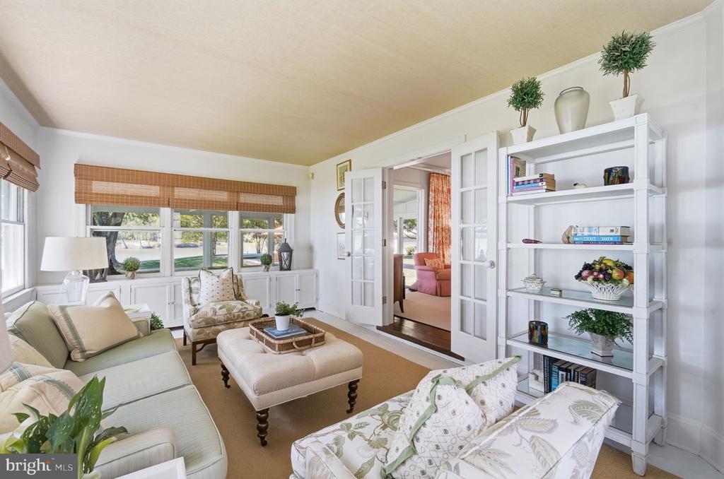 3770 LEONARD COVE LANE