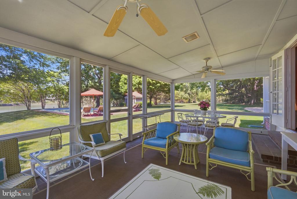 3770 LEONARD COVE LANE