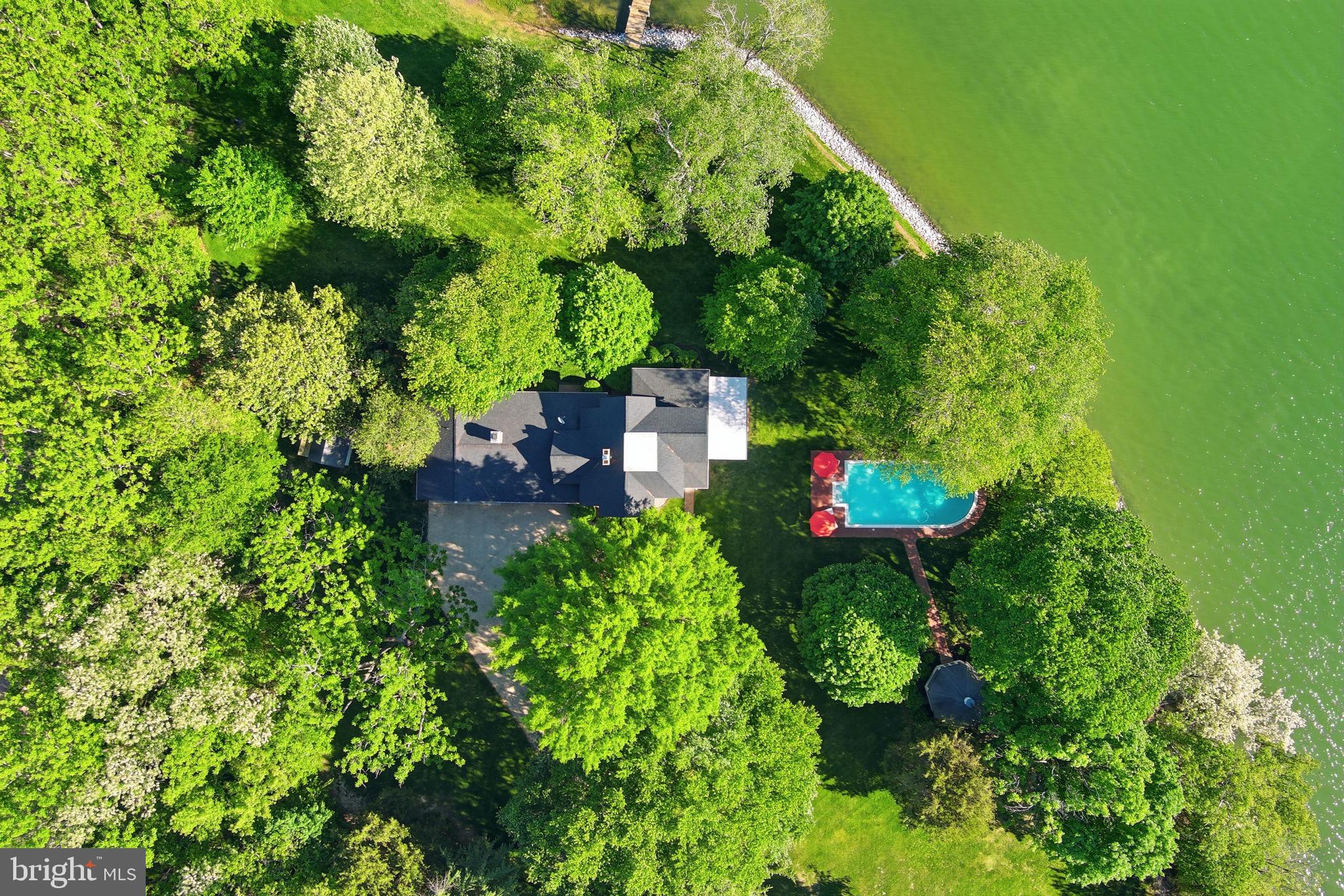 3770 LEONARD COVE LANE