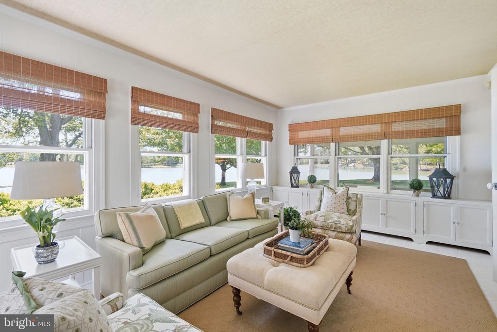 3770 LEONARD COVE LANE
