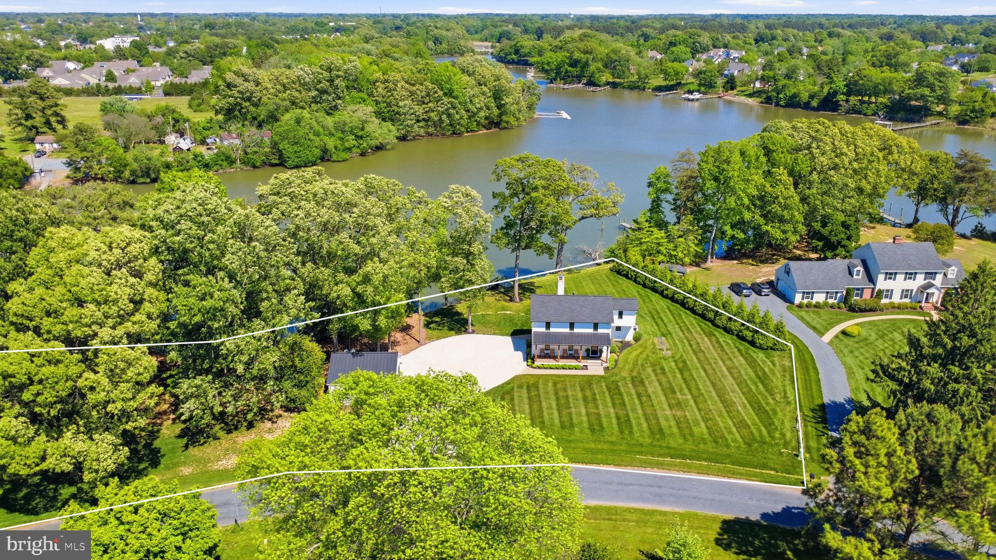 7871 AVON COURT