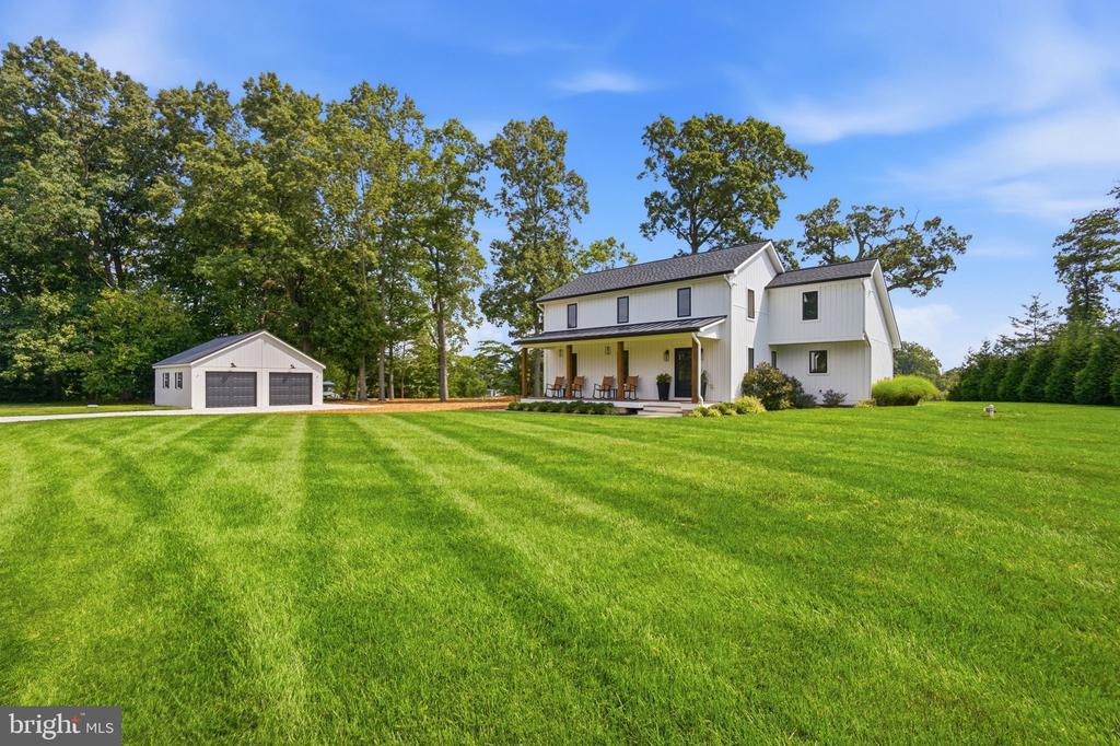 7871 AVON COURT